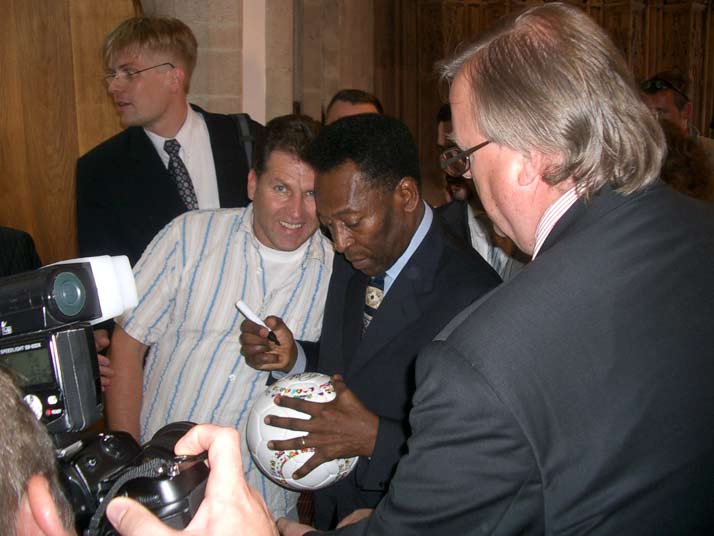 mit Pelé im Kölner  Rathaus am 19.08.2005